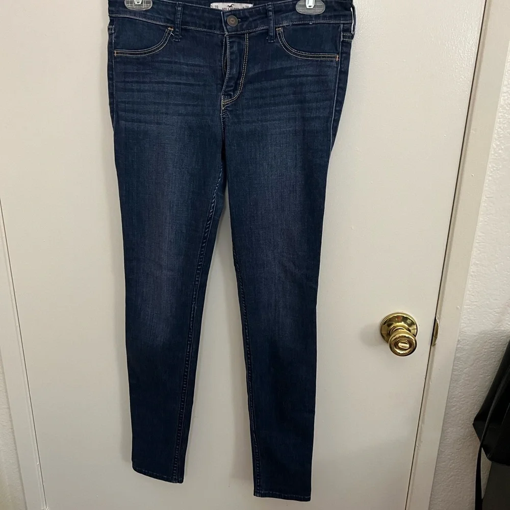 Hollister Jeans - Picture 2 of 4